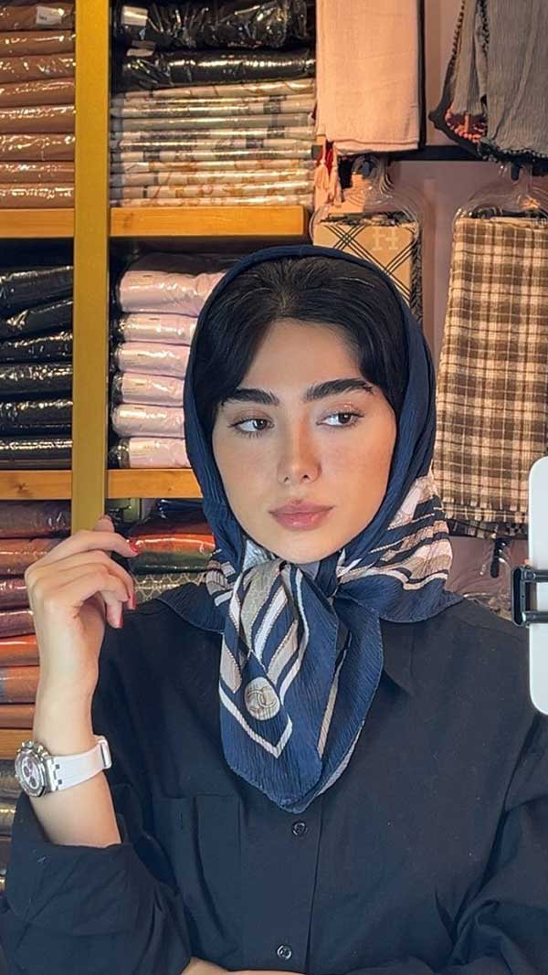 روسری پلیسه پک سورمه ای بسته10طرحی کد r148 (عمده)
