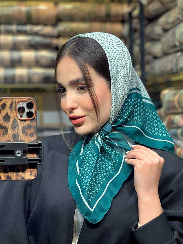 مینی اسکارف پک زمردی بسته10طرحی کد mt85 (عمده)
