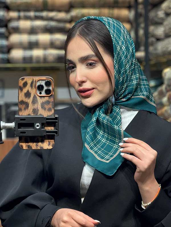 مینی اسکارف پک زمردی بسته10طرحی کد mt85 (عمده)
