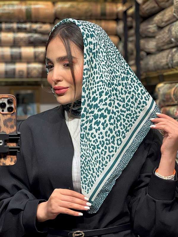 مینی اسکارف پک زمردی بسته10طرحی کد mt85 (عمده)
