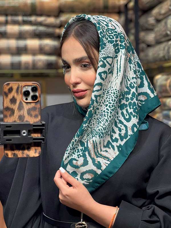 مینی اسکارف پک زمردی بسته10طرحی کد mt85 (عمده)
