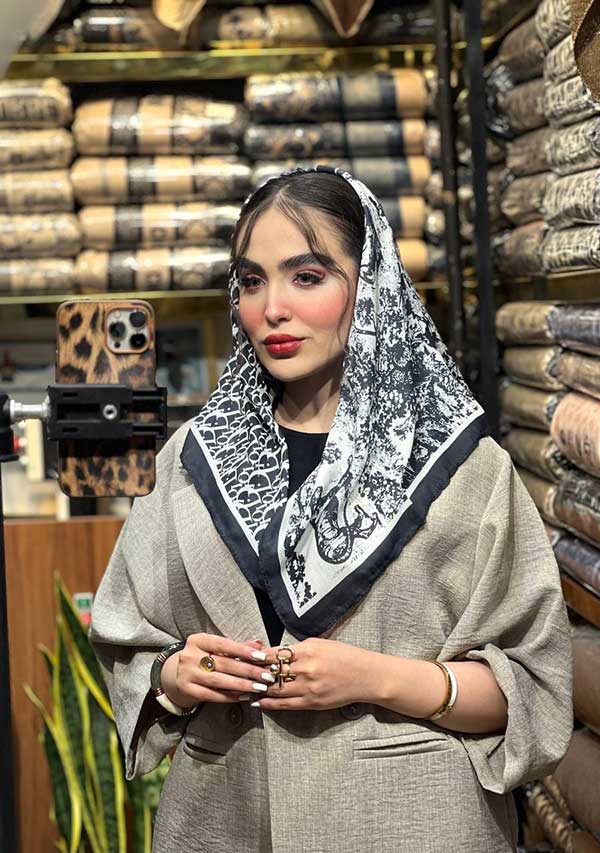 مینی اسکارف دیورجنگلی بسته4رنگی کد mt87 (عمده)
