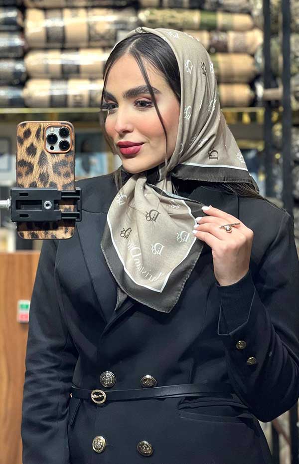 مینی اسکارف دیور بسته4رنگی کد mt88 (عمده)
