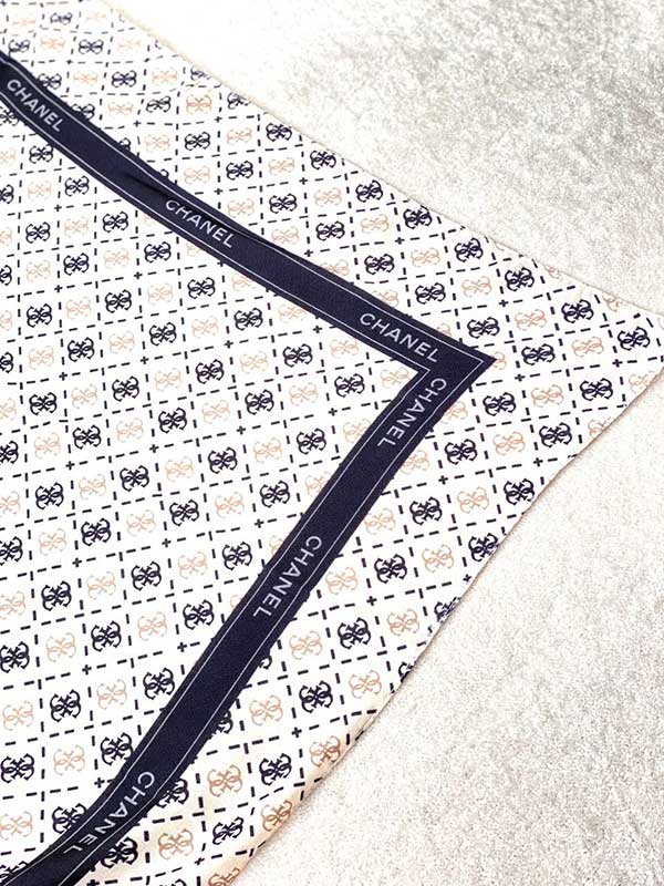 روسری طرح شنل بسته5رنگی کد r150 (عمده)
