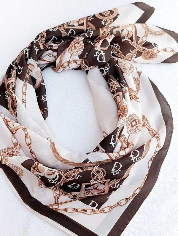 روسری حریر دستدوز بسته6رنگی کد r172 (عمده)
