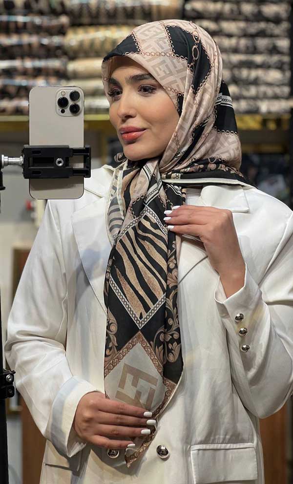 روسری حریردستدوز بسته6رنگی کد r173 (عمده)
