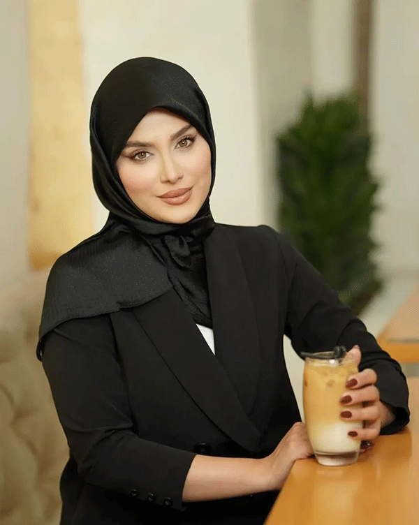 روسری کریستال بسته8رنگی کد r200 (عمده)
